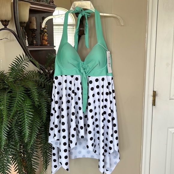 Brand New Rosegal Plus Size Swim Tankini Top Flowy Halter Green w/ Polka Dots - Picture 2 of 16